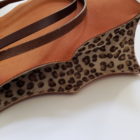 H. CORRAL Piel De Ley handbag - Picture 9 of 16